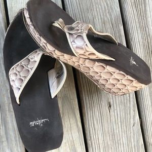 Corky Wedge Flip Flop Sandals • Women’s Size 10